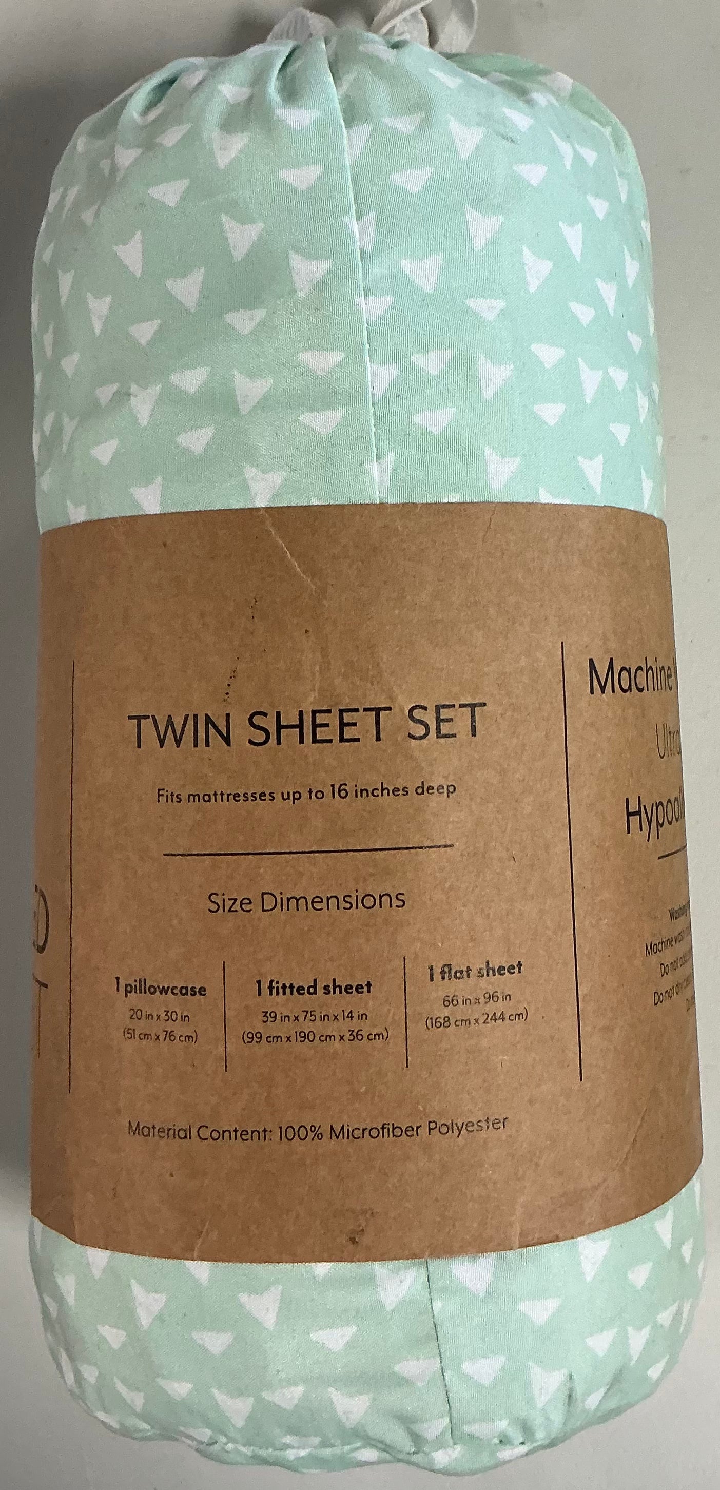Casual Comfort Heart Pattern Deep Pocket Sheet Set 3 Pieces Twin-Included( 1 Pillowcase, 1 Fitted sheet and 1 Flat sheet)