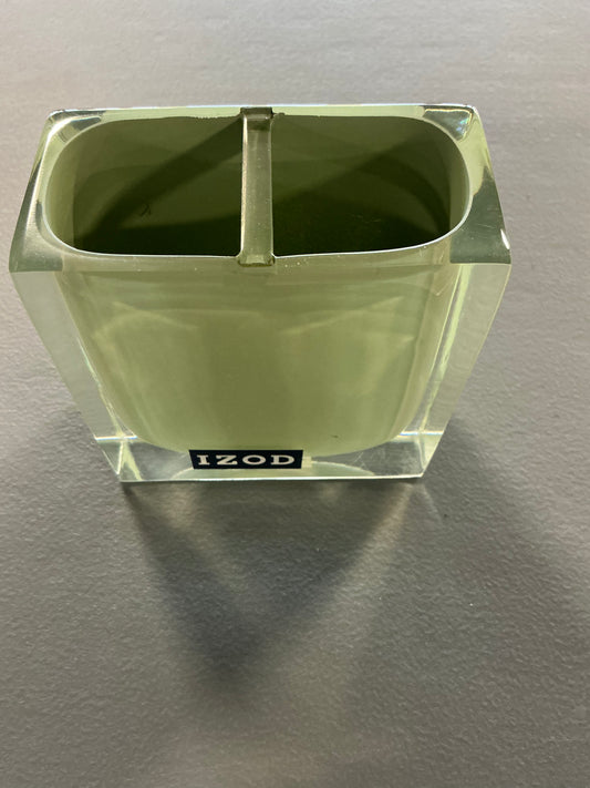 IZOD Marina Toothbrush Holder