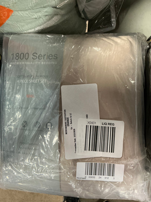 1800 Series premier quality bedding 4-piece sheet set in king size and blush color cream