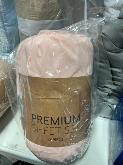 Casual Comfort™ Premium Ultra Soft Microfiber Wrinkle Free 6 Piece Sheet Set size king blush