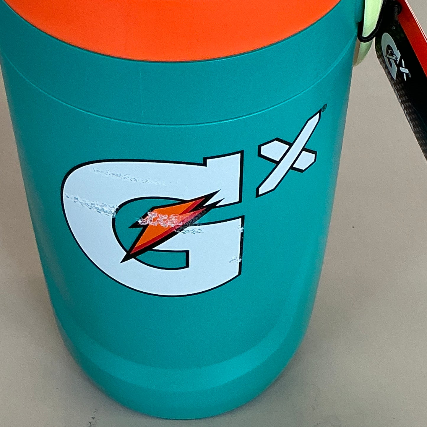 Gatorade 64 Ounce Gx Performance Jug - Minor Cosmetic Damage (see pictures)