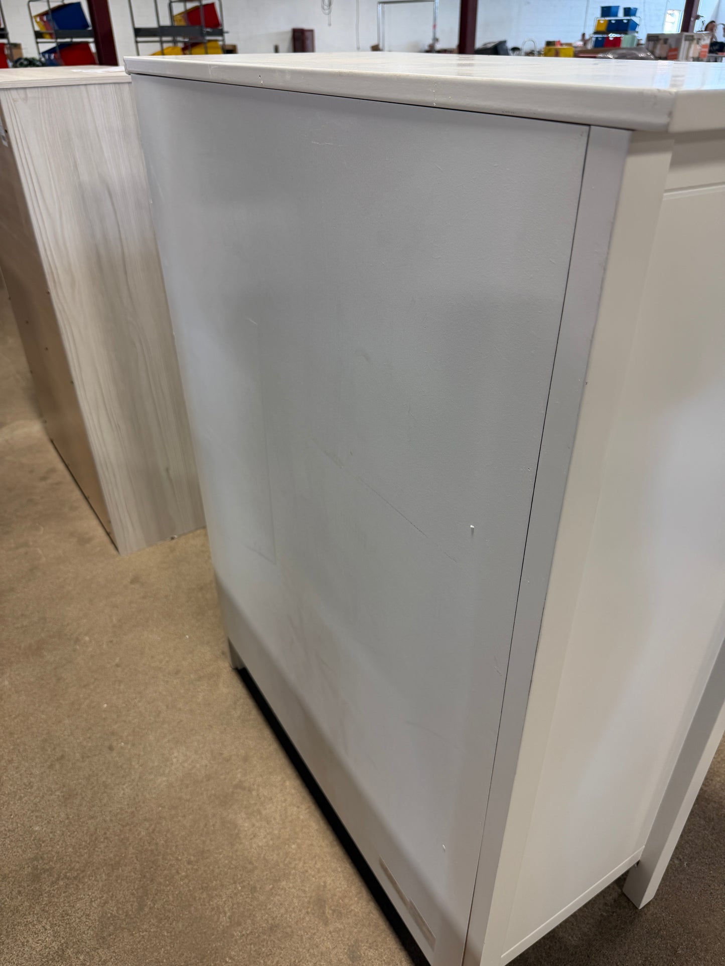 Bailey White 4-drawer Chest