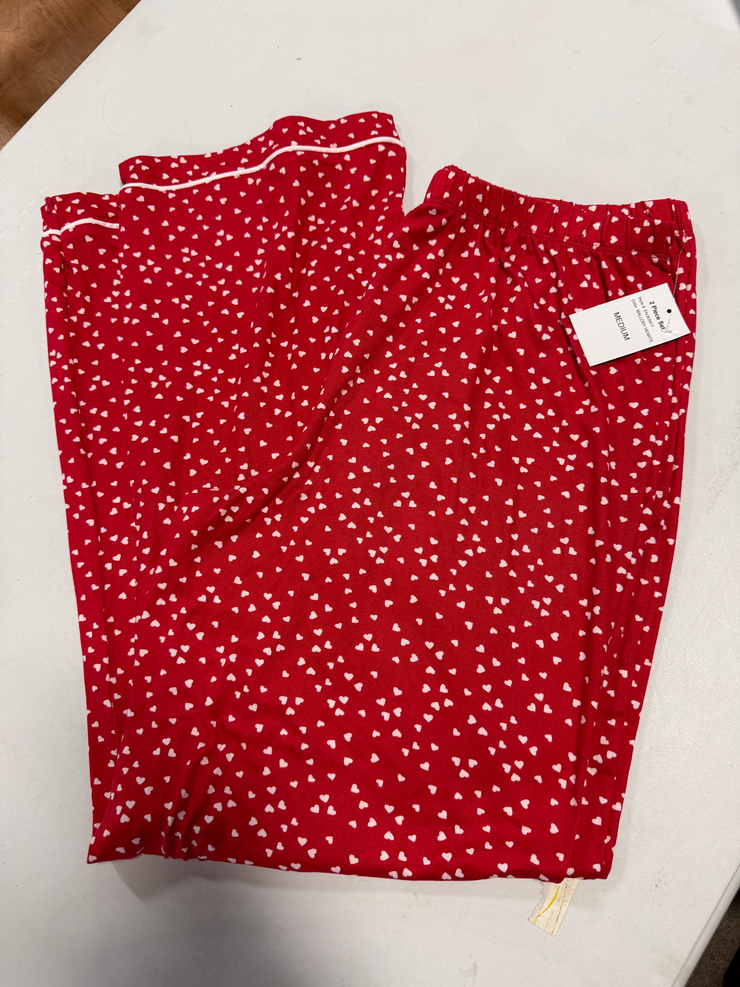 Women’s 2pc Pajama Set Red with white flowers - size Medium