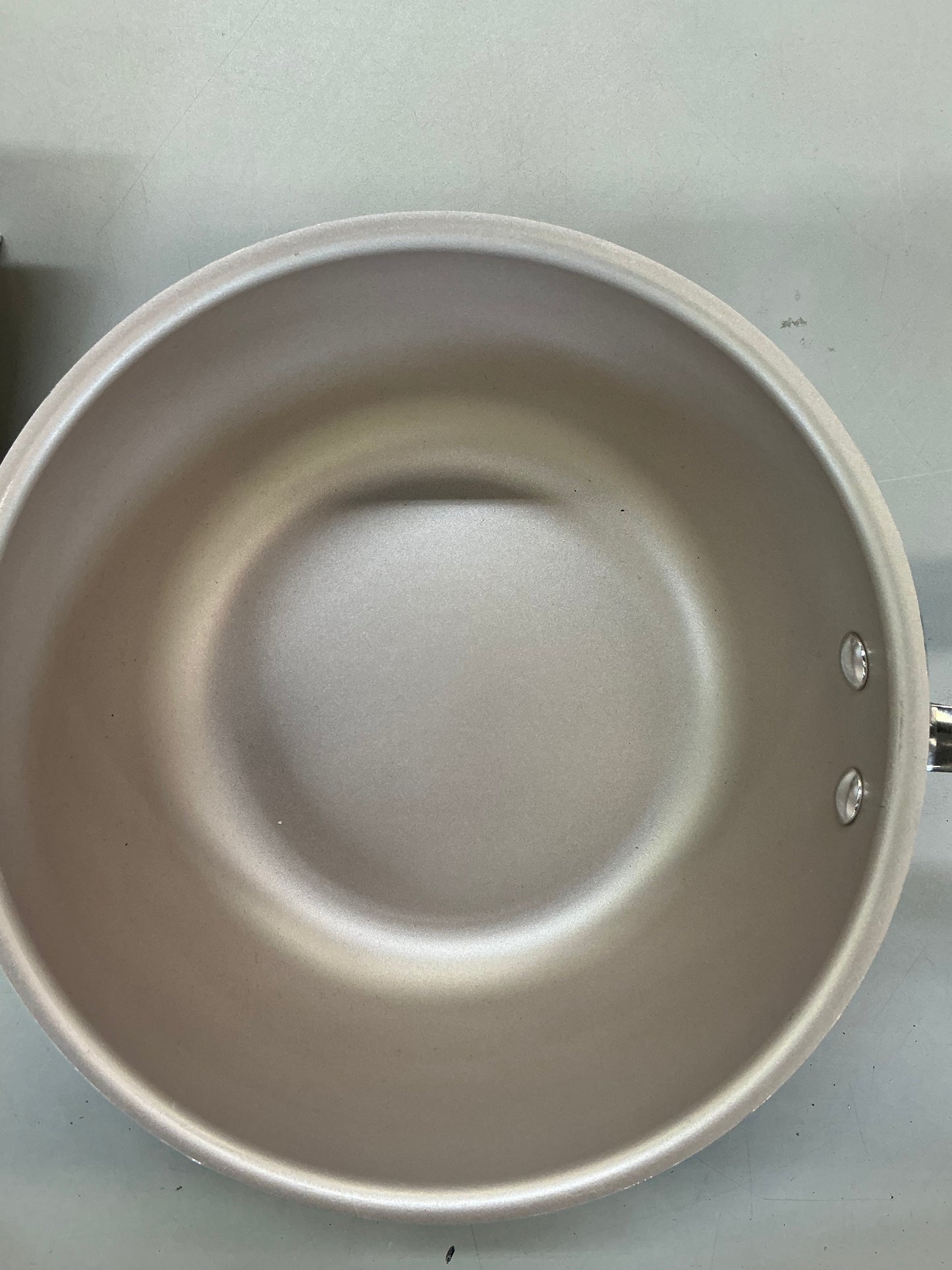 Thrifty 70- Rachael Ray Create Delicious 3-qt. Non-Stick Everything Pan with Lid- Used-As is- Final sale- No return