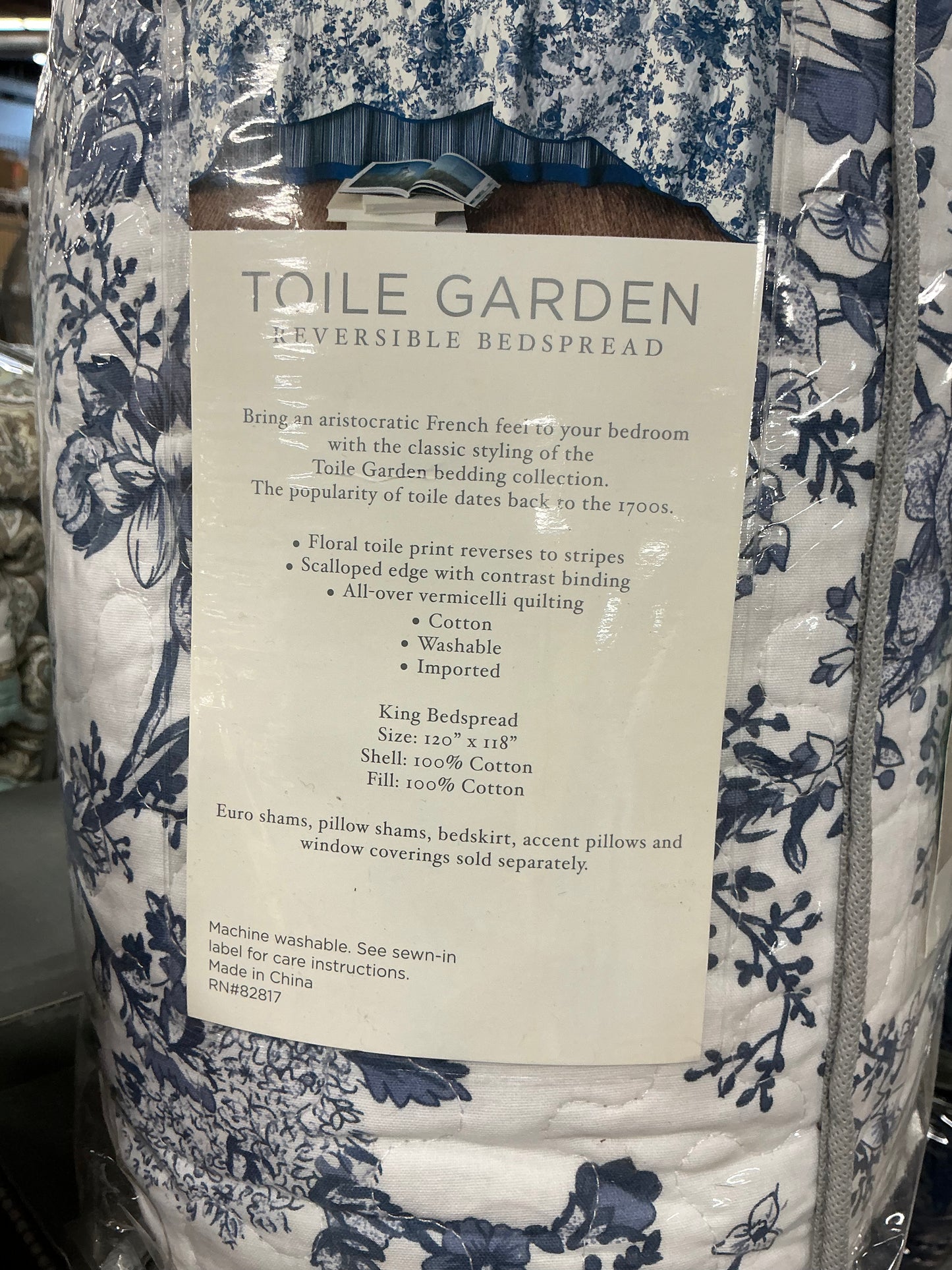 Toile Garden Quilt reversible bedspread King