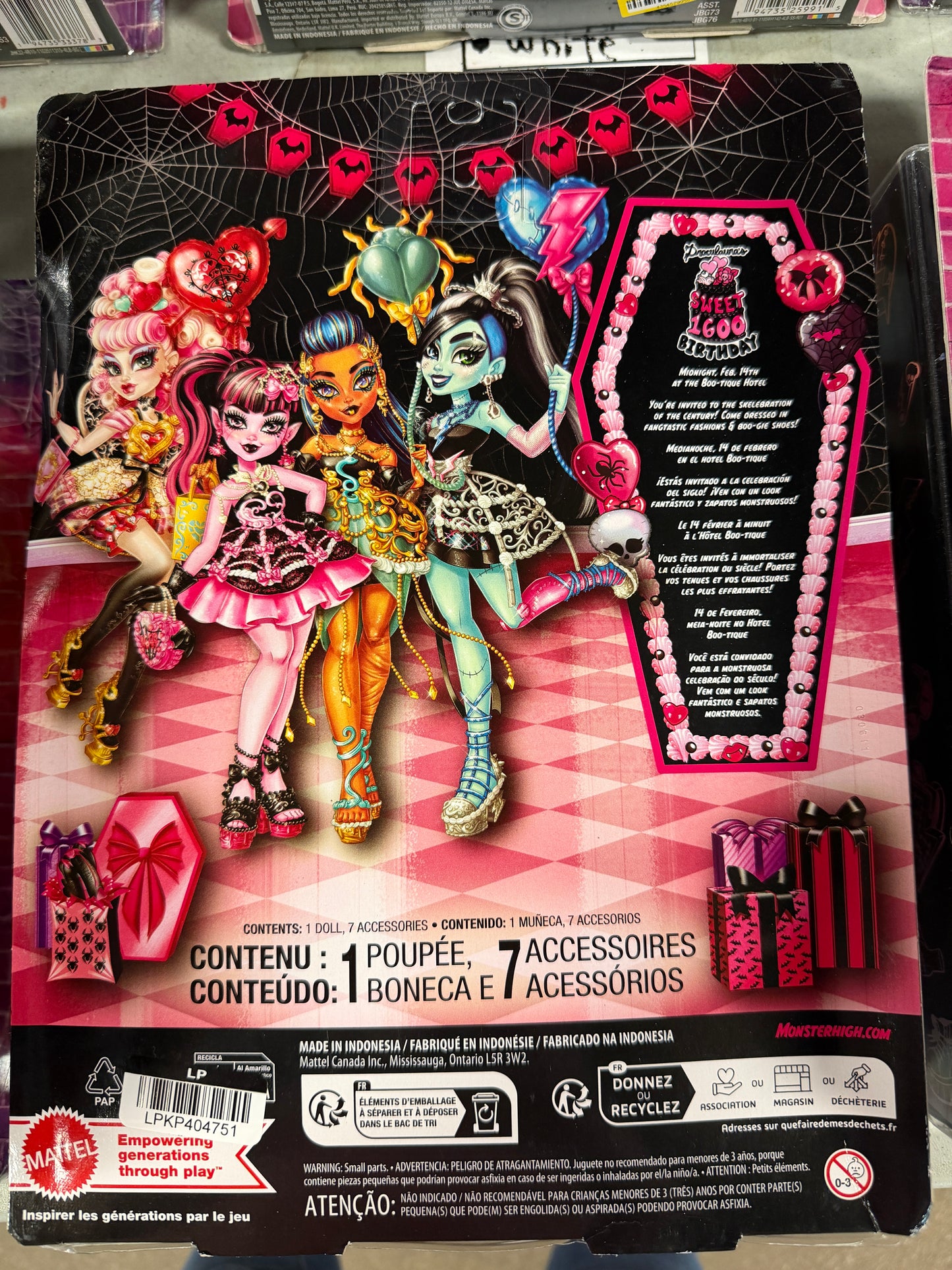 Monster High doll - Draculaura