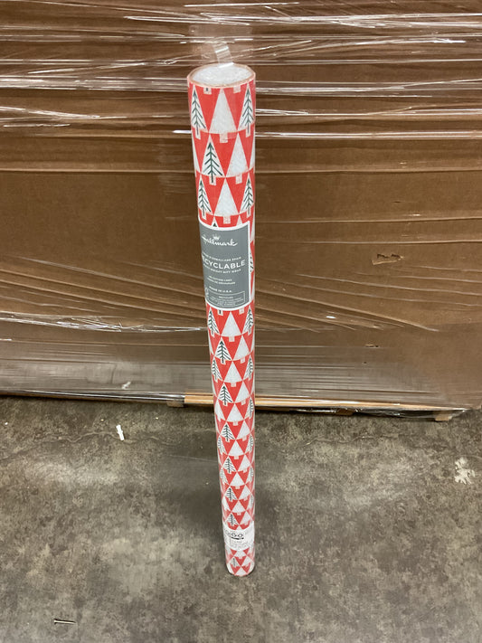 Christmas Roll Wrap White Trees (22.5 sq ft)