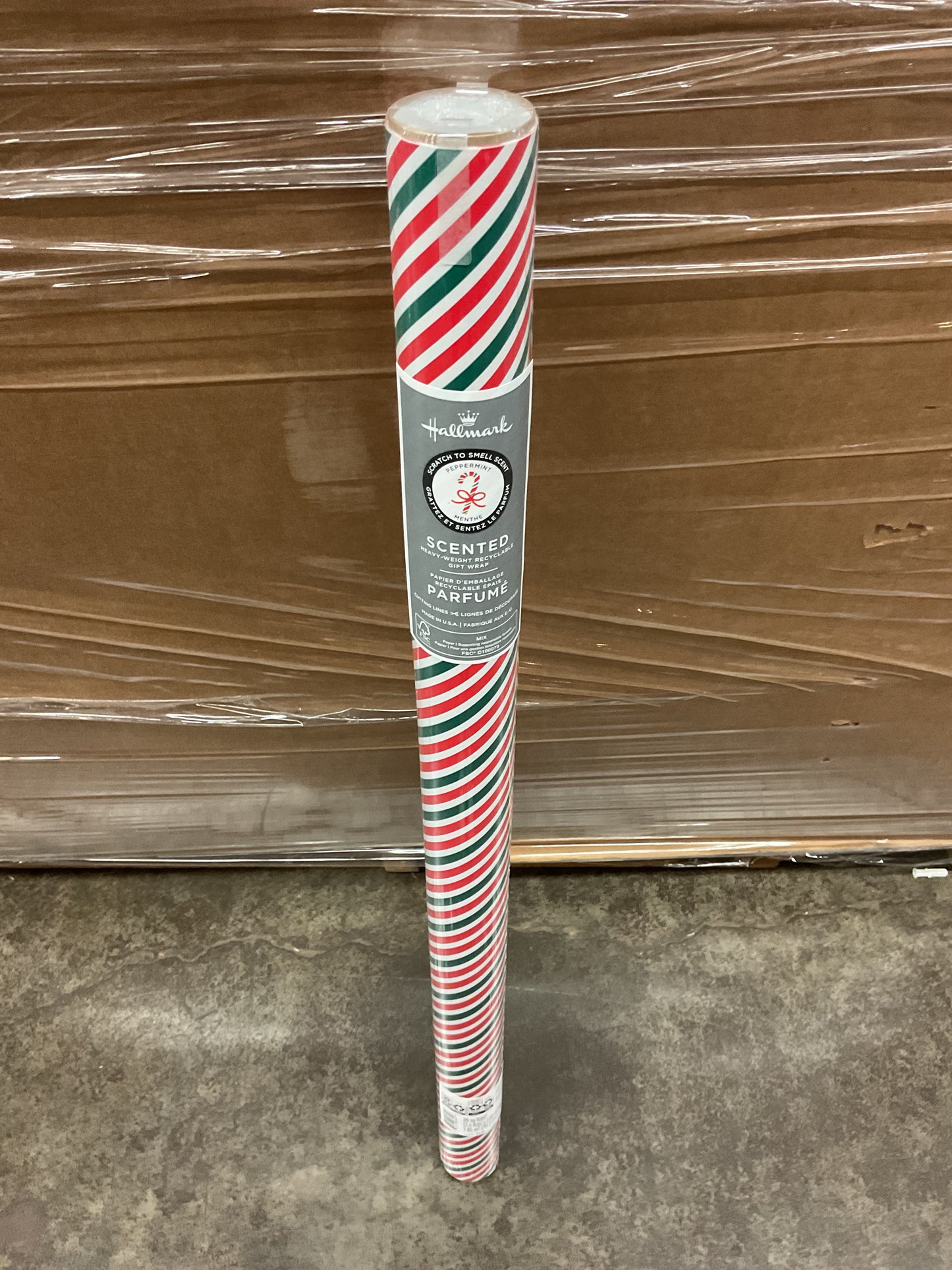 Christmas Roll Wrap Scented Peppermint (20 sq ft)