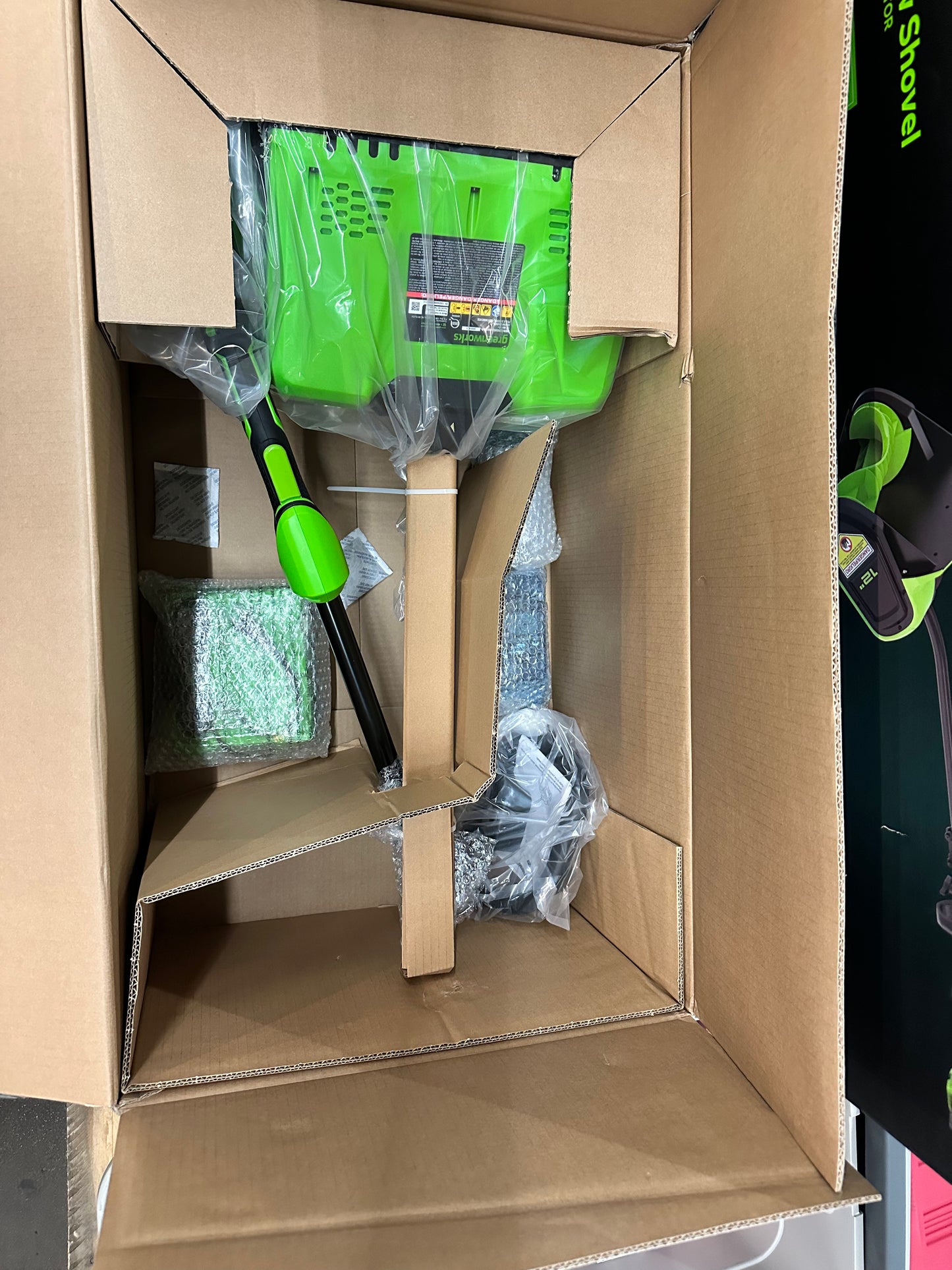 Greenworks 12" Brushless Snow Shovel with Light Kit: 24V Lithium lon, Adjustable Handle