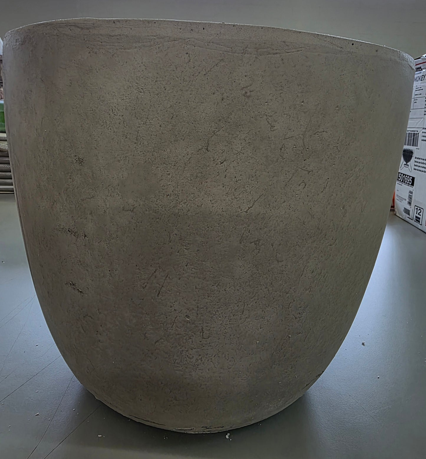 Concrete Outdoor Planter Pot Beige 12"x14"