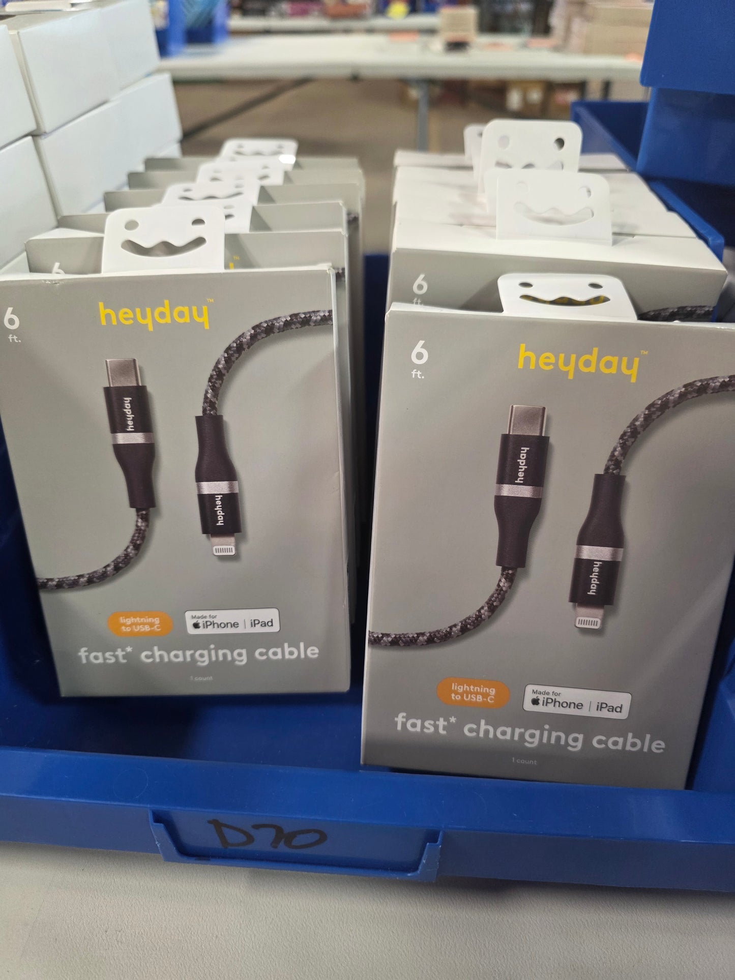 BULK 12 UNITS:  6' Lightning to USB-C Braided Cable - heyday™ Black: Male-To-Male Connection