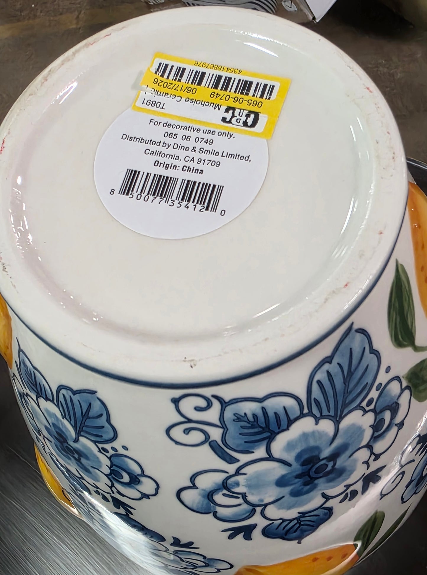 Muchoise Ceramic Vase Blue & White Flowers with Lemon accents.  PICKUP ONLY