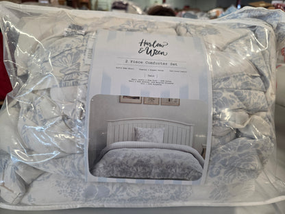 Twin Floral Ruffle Edge  Comforter and Sham Set