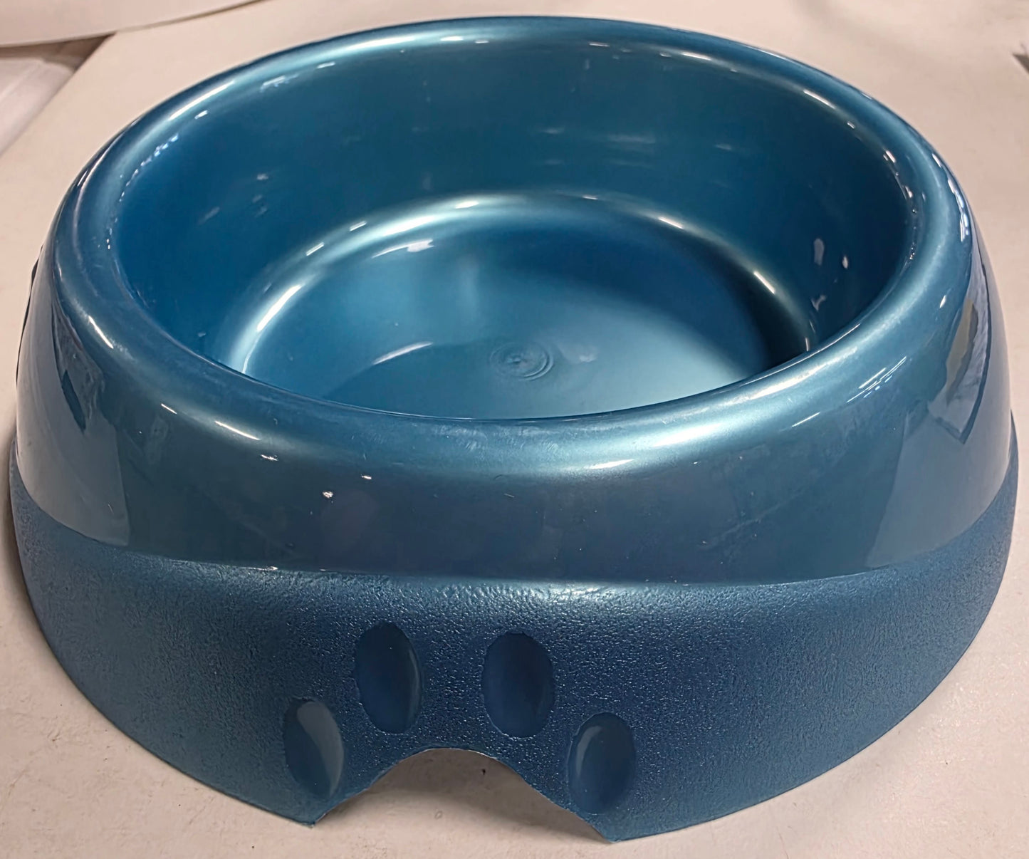 Petmate Ultra Lightweight Bowl Blue Med: 2 cup capacity