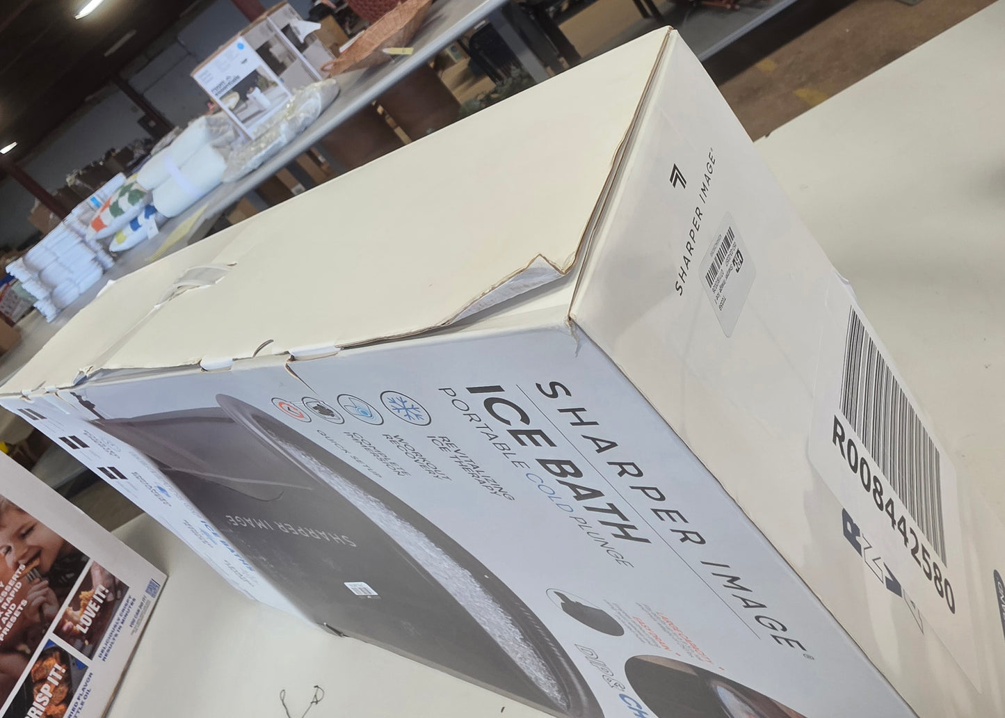 Sharper Image Ice Bath Portable Cold Plunge Revitalizing Ice Therapy Workout Recovery - Black PICKUP ONLY DAMAGE BOX