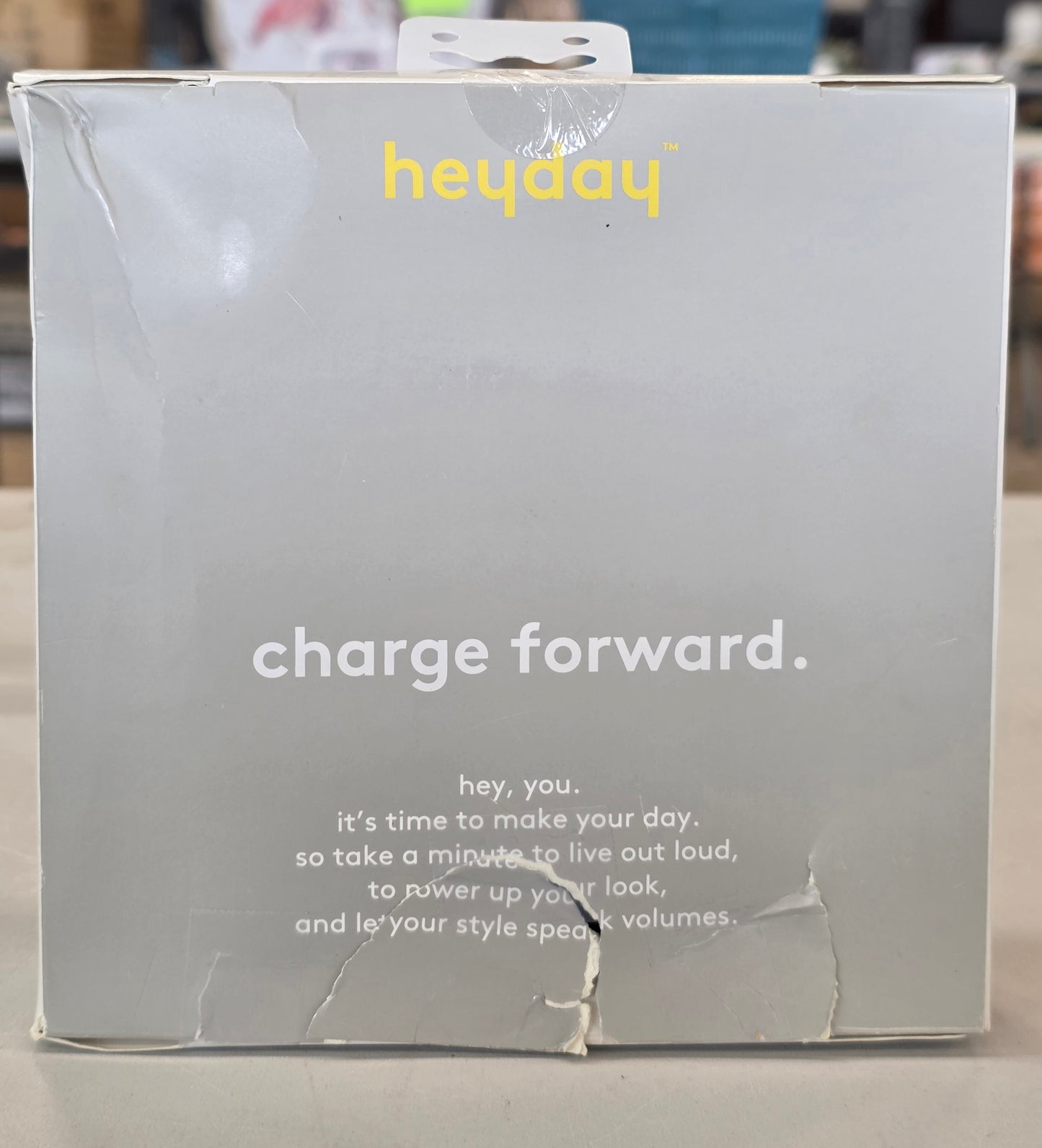 6-Port Charging Hub Vertical 2C + 4A - heyday™ Black Saffiano: USB Tower Charger - Open Box