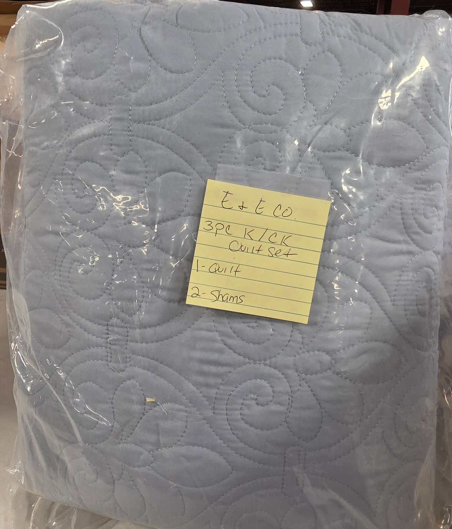 E & E Co. Blue 3 Pc K/CK Quilt Set