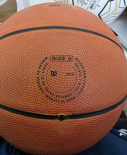 Wilson ICON 28.5" Basketball: Butyl Bladder, Rubber Shell