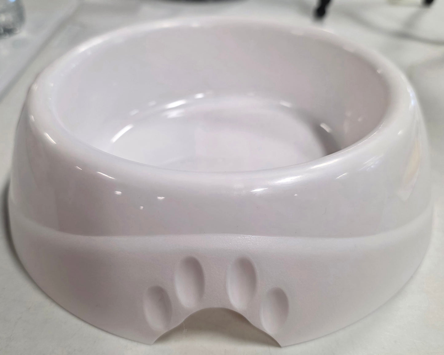 Petmate Ultra Lightweight Bowl White Large 4 cup capacity