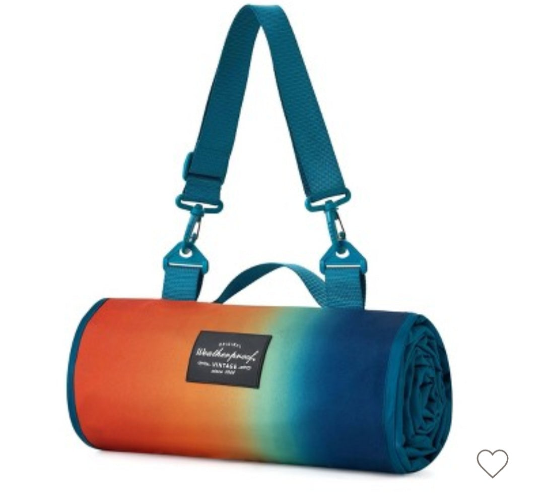 Weatherproof vintage outdoor blanket