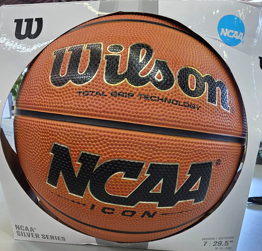 Wilson ICON 29.5" Basketball: Size 7 Rubber Shell for Indoor Outdoor Use