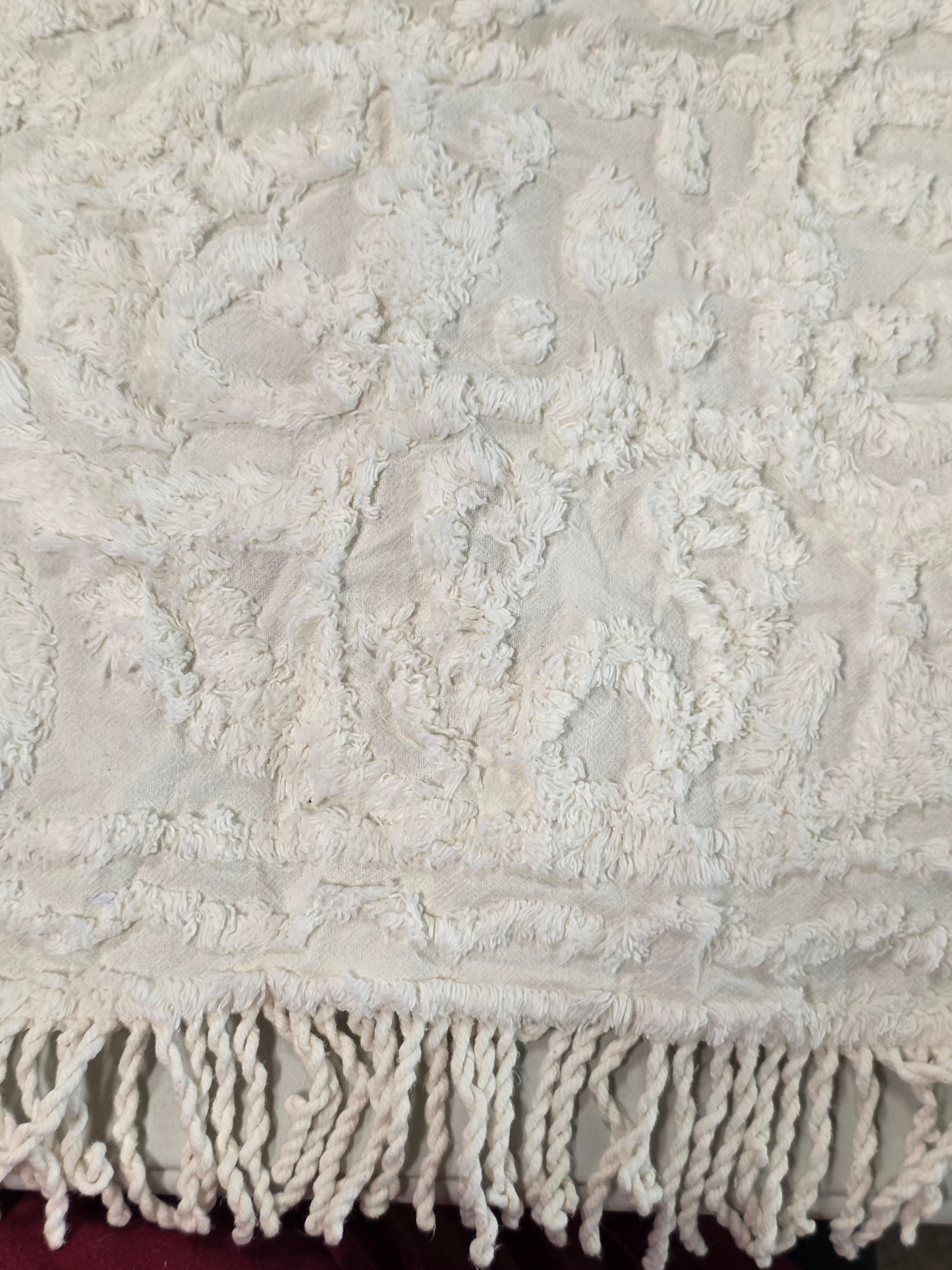 Medallion Pillow Sham, Standard Size, Ivory