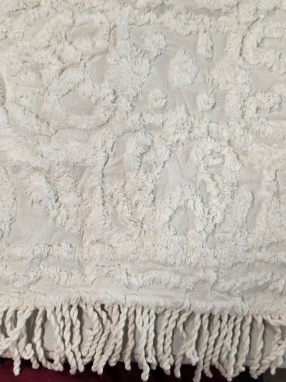 Medallion Pillow Sham, Standard Size, Ivory