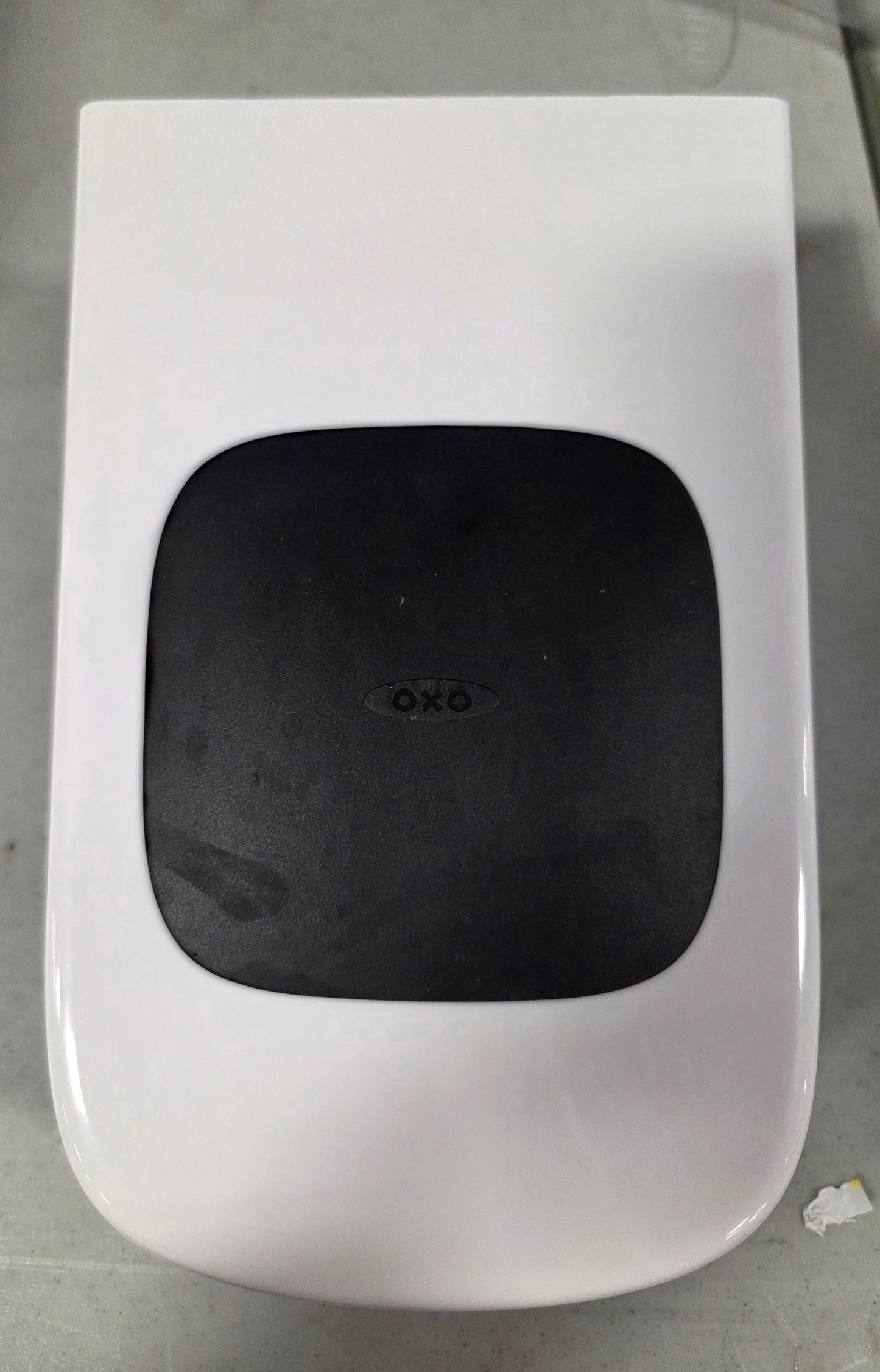 THRIFTY 70 - OXO softworks vegetable chopper with easy pour opening - AS IS - USED - FINAL SALE - NO RETURNS