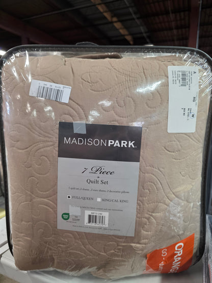 Madison Park Danville F/Q Quilt Set with Euro Shams and Throw Pillows