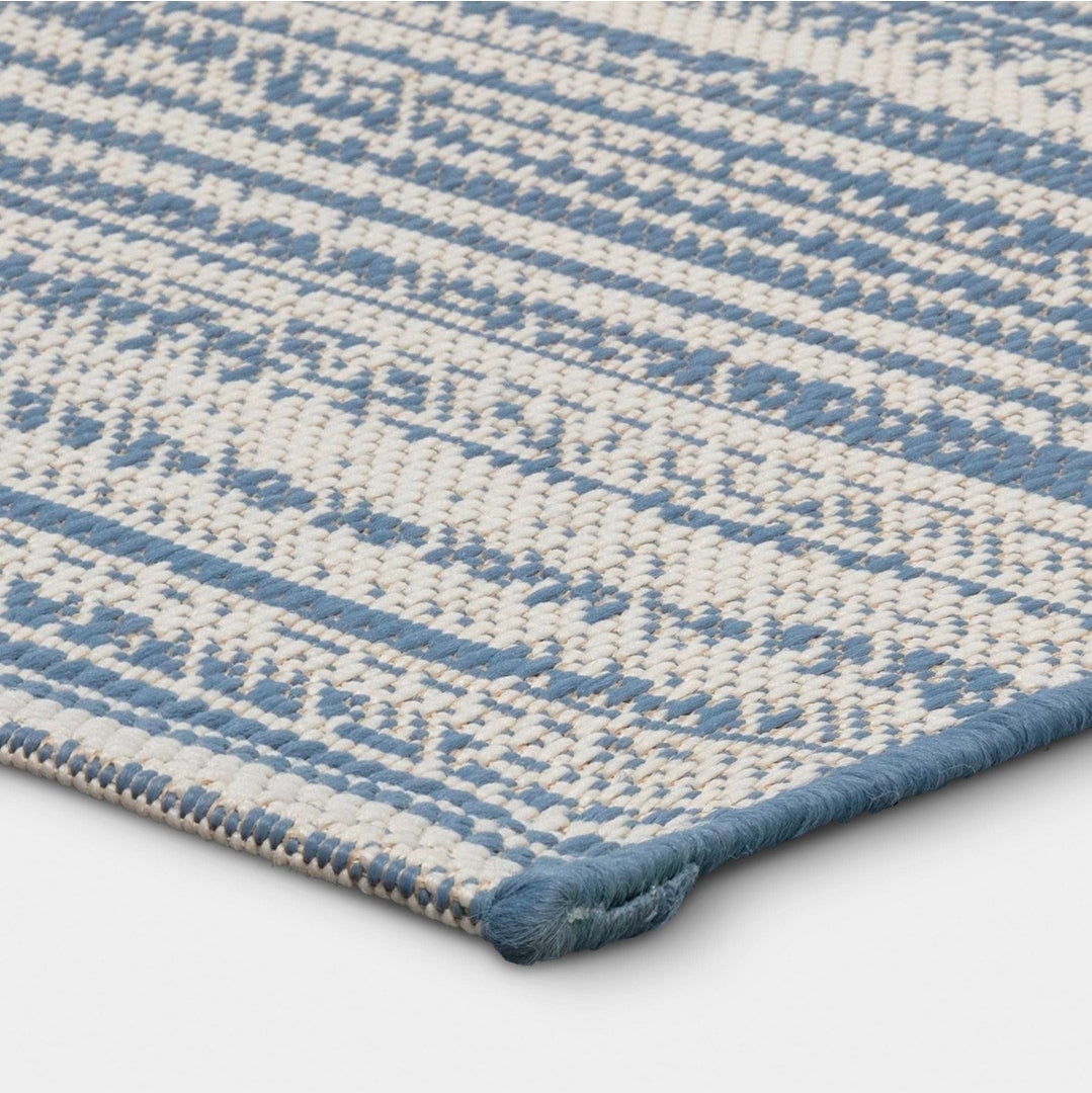 5'x7' Melange Rectangular Woven Outdoor Area Rug Blue