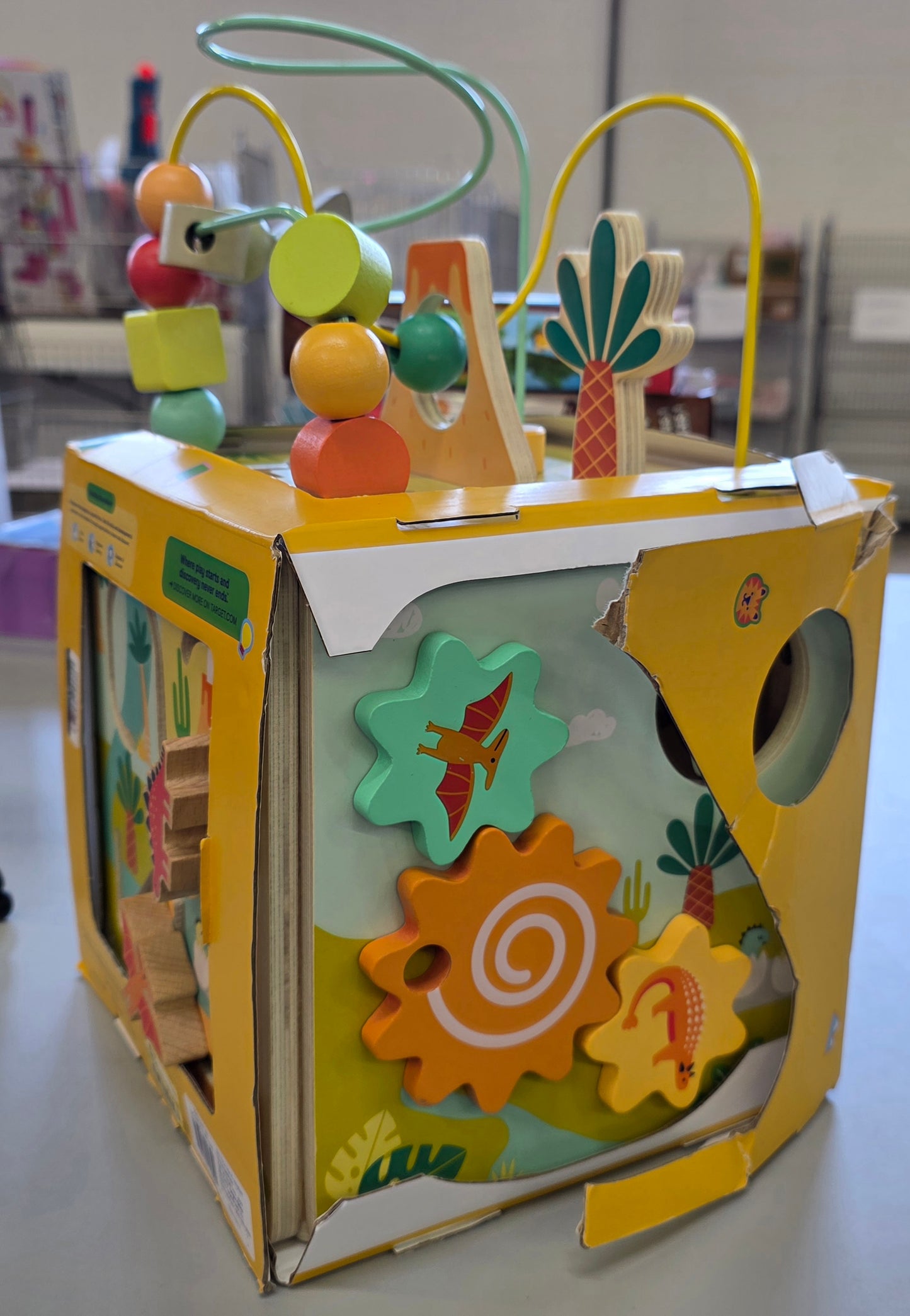 Gigglescape Activity Cube