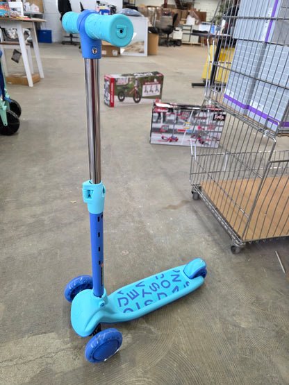 Jetson Gem Learn & Grow Kick 3-Wheel Kick Scooter - Blue/Green: Adjustable Handlebar, LED Lights