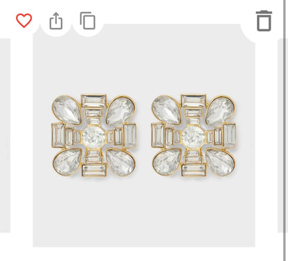 Post earrings