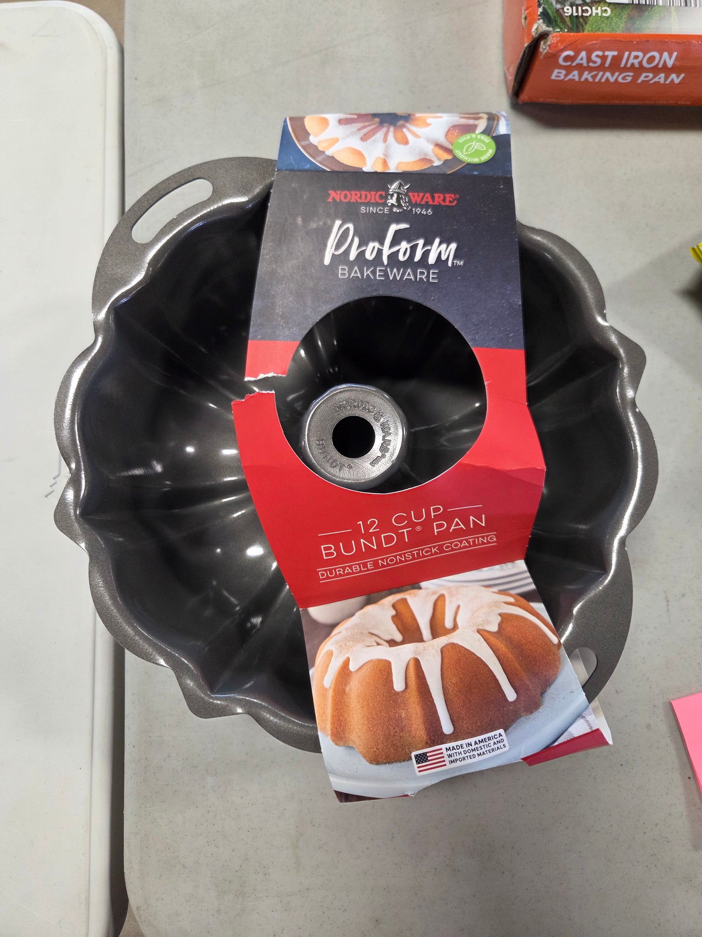 Nordic ware proform anniversary bundt pan with handles