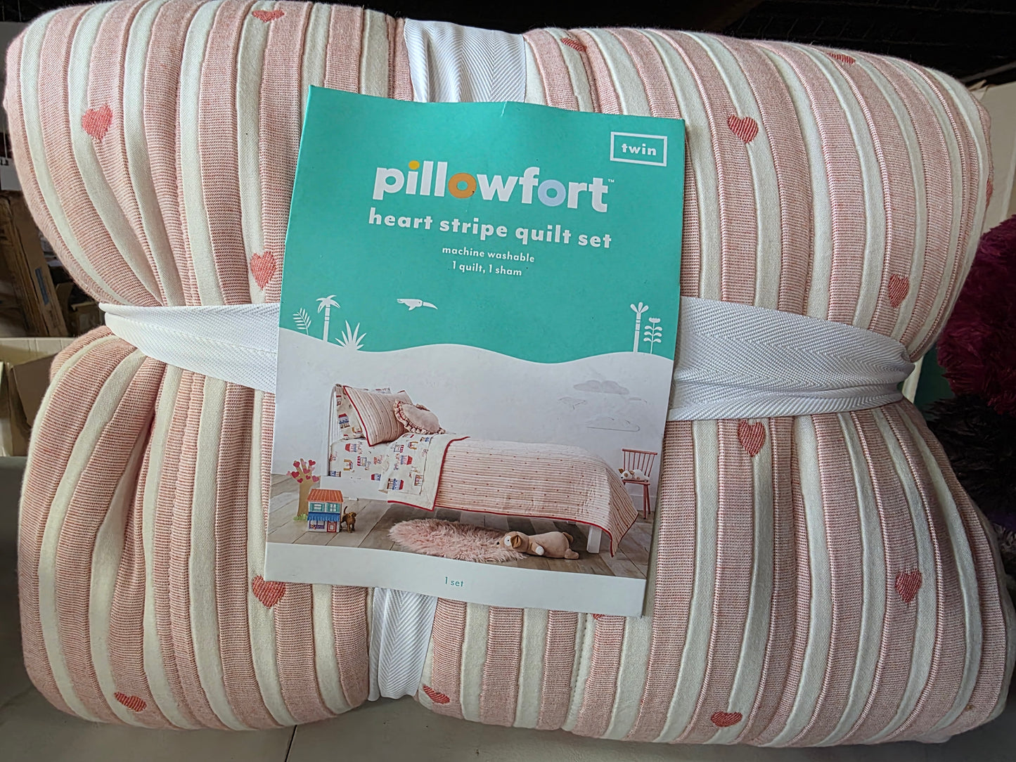 Twin Heart Stripe Quilt Set